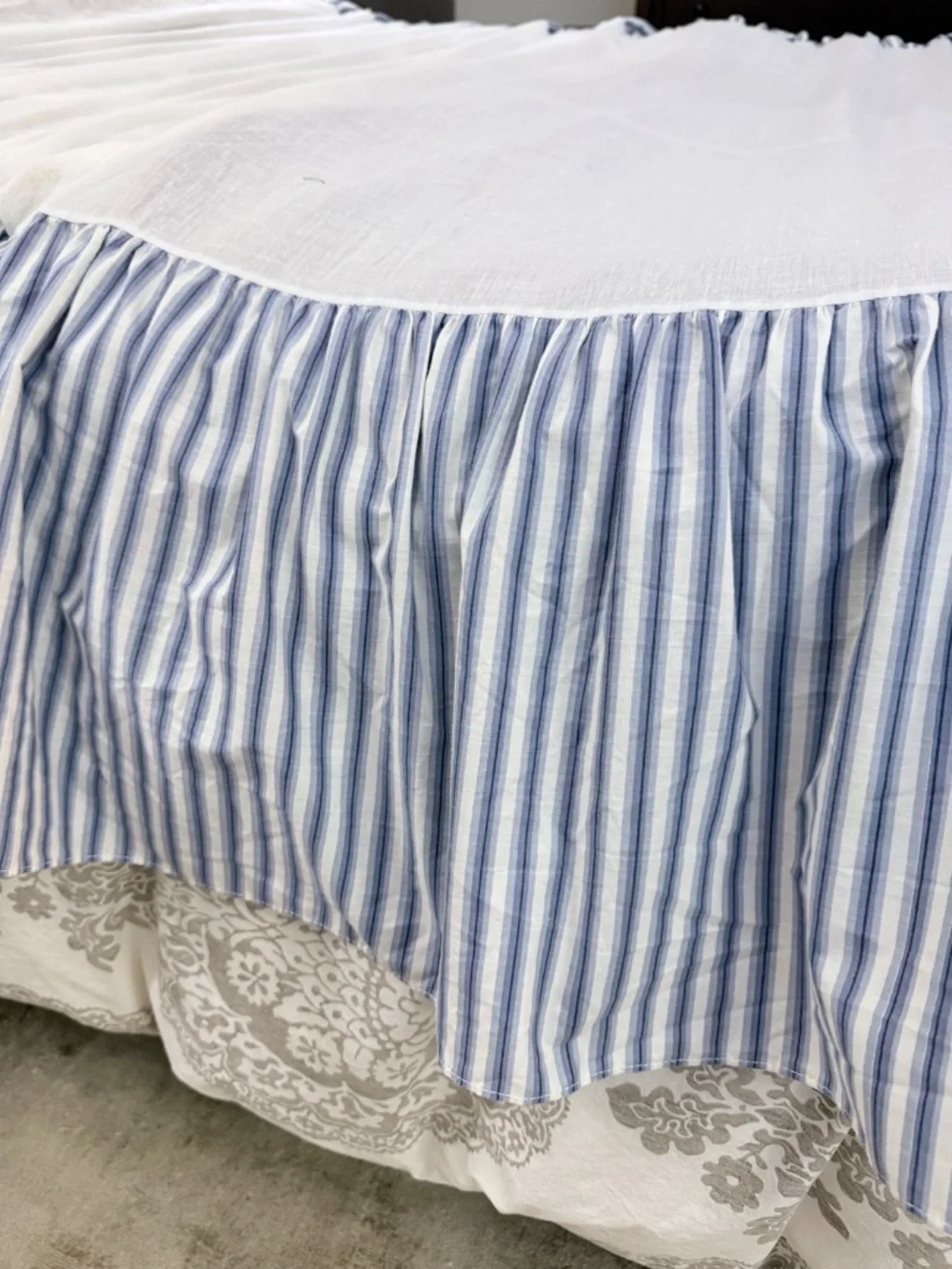 Ralph Lauren Tamarind Bed Skirt Queen Size